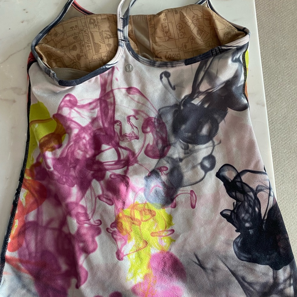 Lululemon fitted tank top